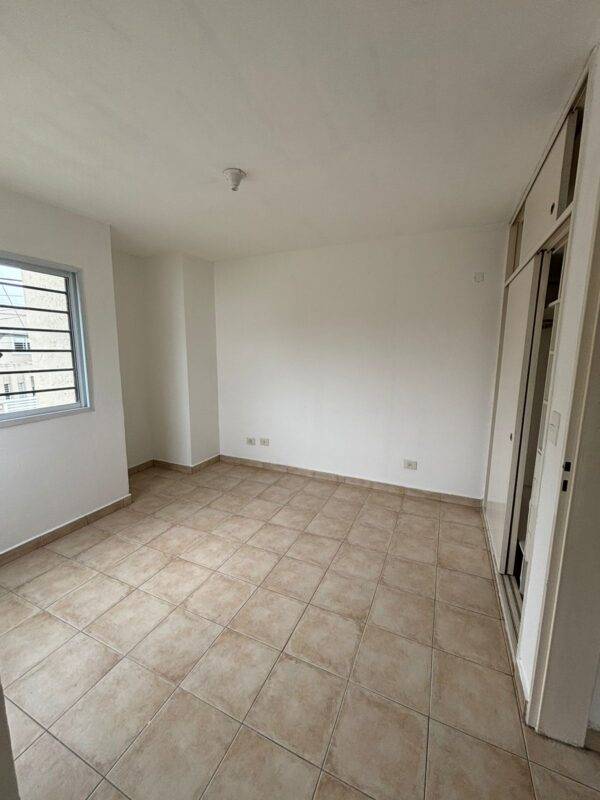 DUPLEX EN ALQUILER, BARRIO GRANJA DE FUNES - Image 12