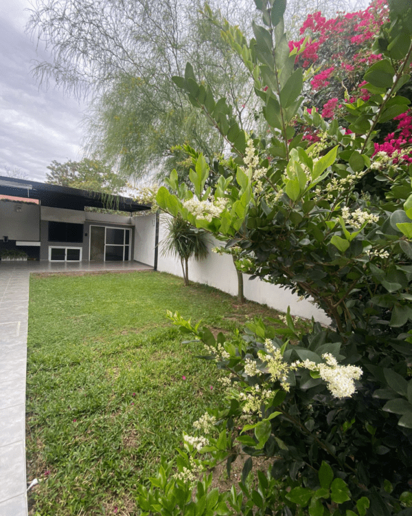 CASA EN VENTA - BARRIO LAS ROSAS - Image 14