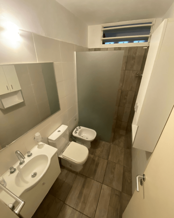CASA EN VENTA - BARRIO LAS ROSAS - Image 20