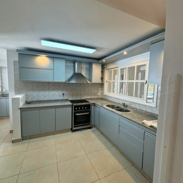 CASA EN VENTA- LOMAS DE LA CAROLINA - Image 15