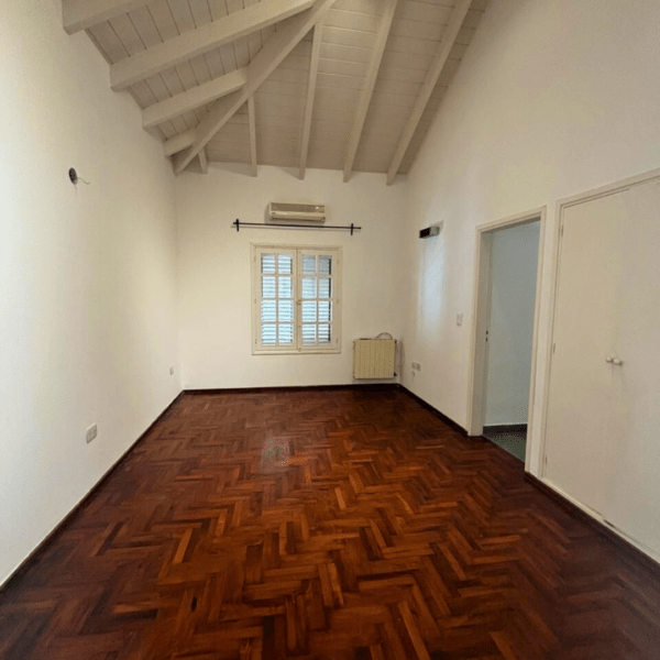 CASA EN VENTA- LOMAS DE LA CAROLINA - Image 14